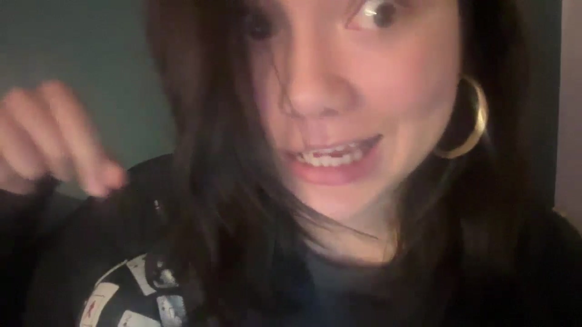Gallery image thumbnail from imava's myfreecams stream on, 06/04/2024, 21:01 image 8 of 20