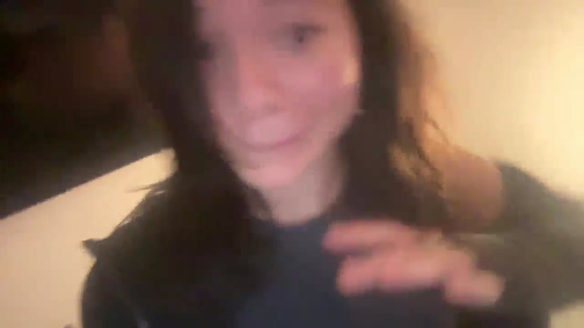 Gallery image thumbnail from imava's myfreecams stream on, 06/04/2024, 21:01 image 11 of 20
