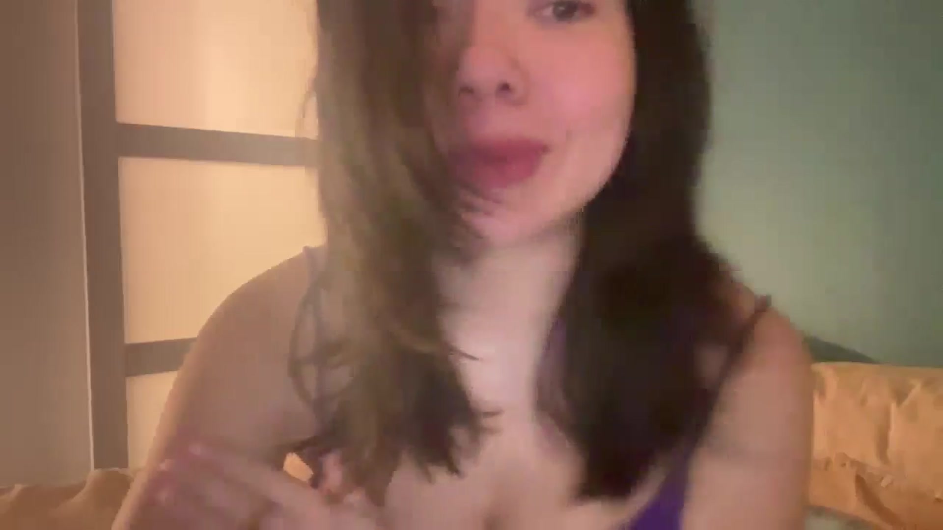 Gallery image thumbnail from imava's myfreecams stream on, 06/05/2024, 23:48 image 3 of 20
