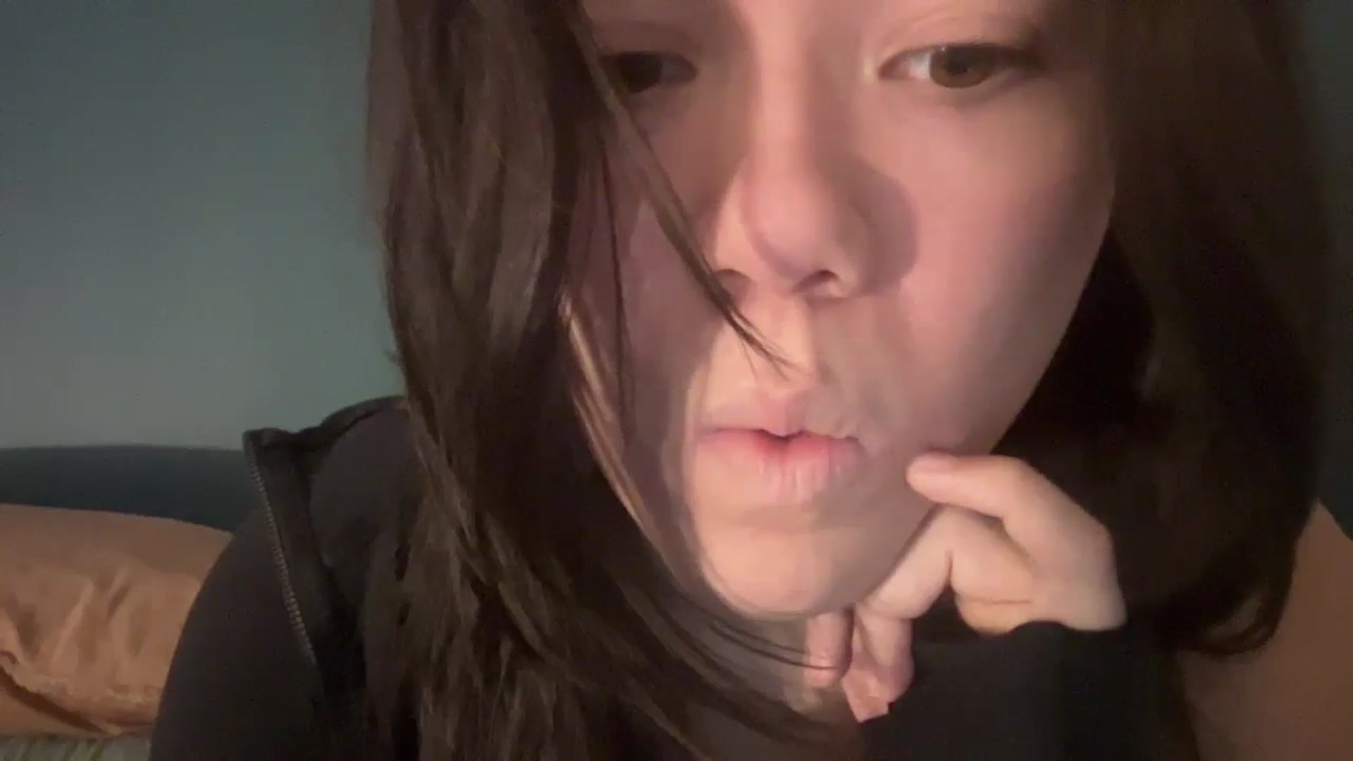 Gallery image thumbnail from imava's myfreecams stream on, 06/08/2024, 21:32 image 7 of 20