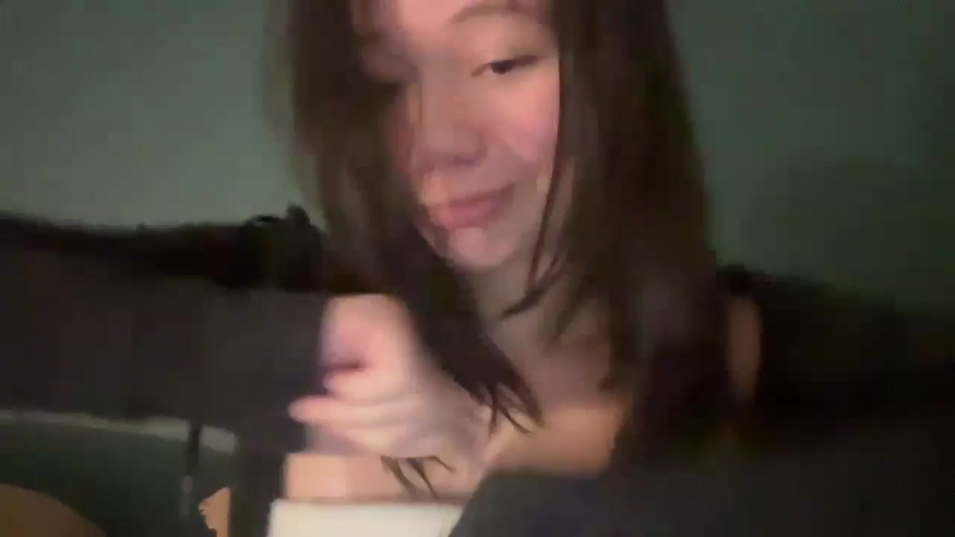 Gallery image thumbnail from imava's myfreecams stream on, 06/09/2024, 03:30 image 20 of 20