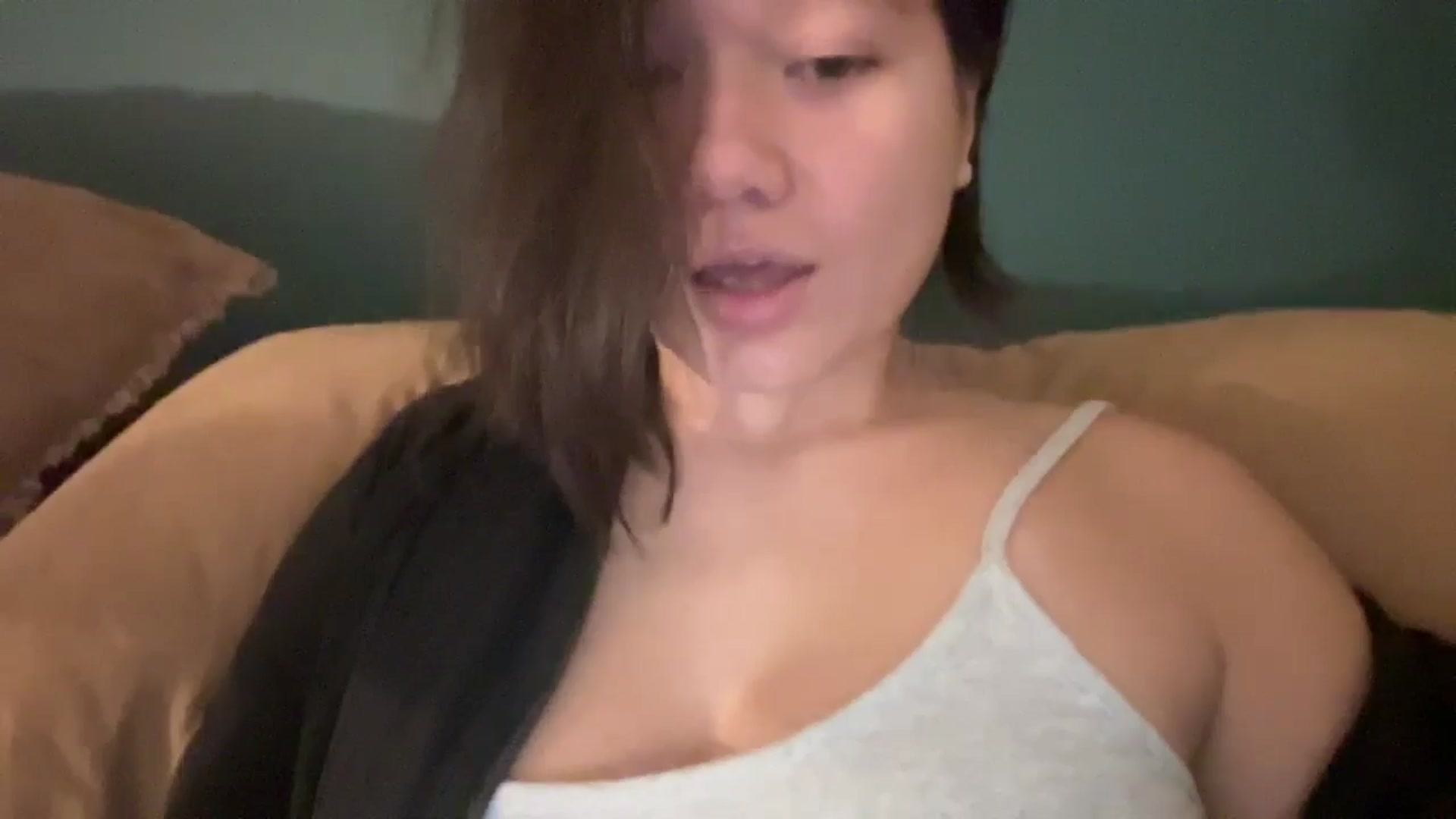 Gallery image thumbnail from imava's myfreecams stream on, 06/10/2024, 01:49 image 6 of 20