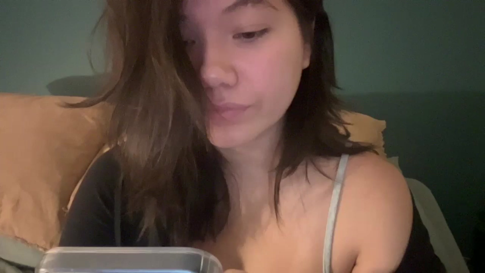 Gallery image thumbnail from imava's myfreecams stream on, 06/10/2024, 01:49 image 15 of 20