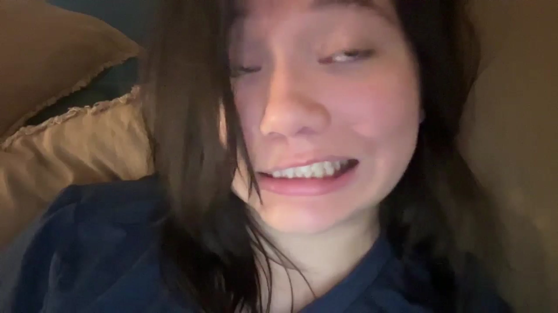 Gallery image thumbnail from imava's myfreecams stream on, 06/10/2024, 08:47 image 18 of 20