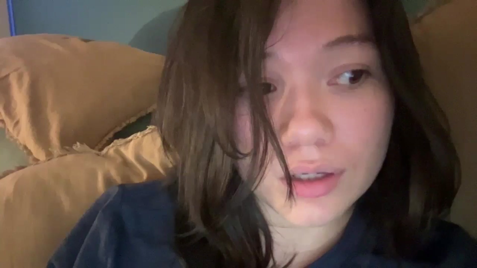 Gallery image thumbnail from imava's myfreecams stream on, 06/10/2024, 08:47 image 17 of 20
