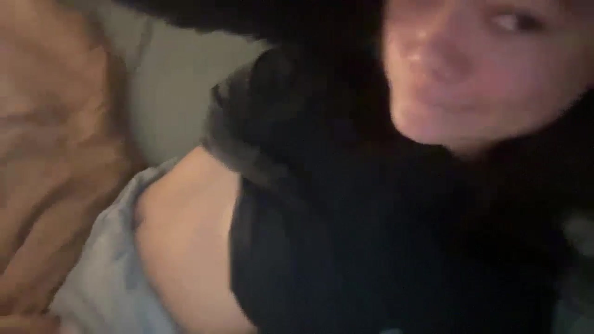 Gallery image thumbnail from imava's myfreecams stream on, 06/12/2024, 20:55 image 13 of 20