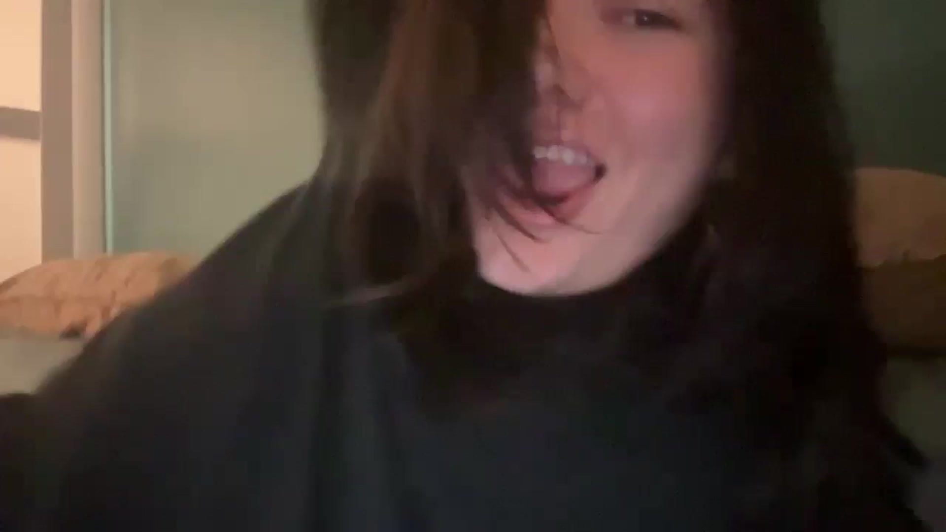 Gallery image thumbnail from imava's myfreecams stream on, 06/13/2024, 24:05 image 13 of 20