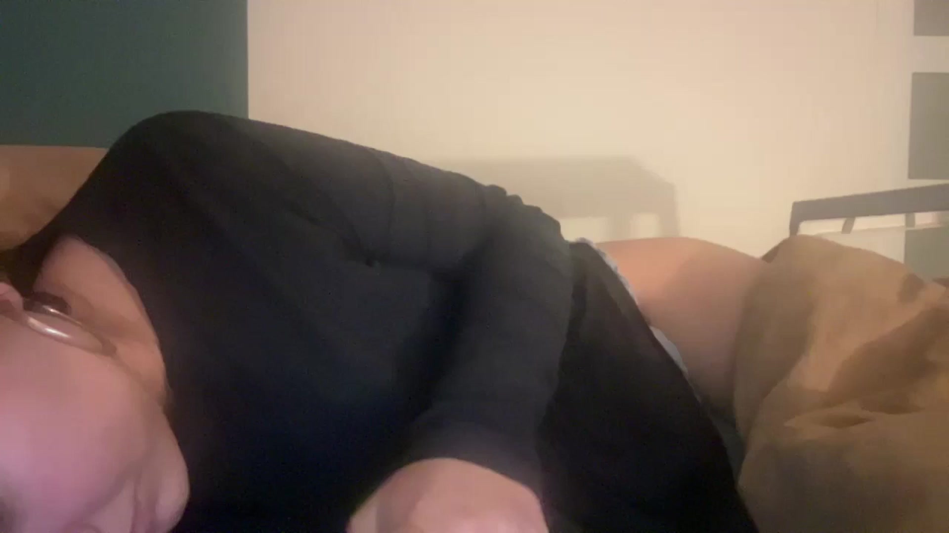 Gallery image thumbnail from imava's myfreecams stream on, 06/13/2024, 24:05 image 20 of 20