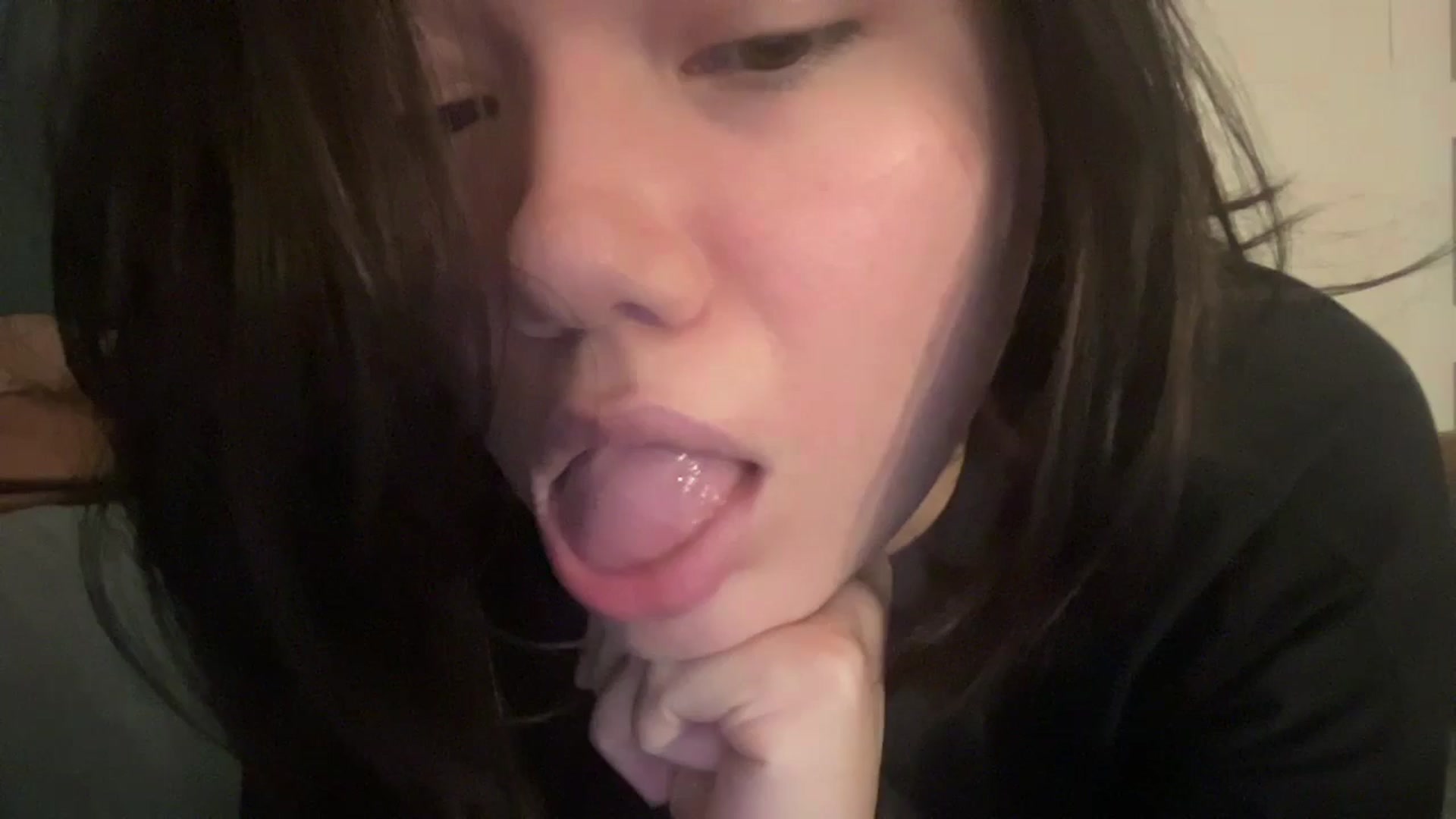 Gallery image thumbnail from imava's myfreecams stream on, 06/13/2024, 24:05 image 11 of 20