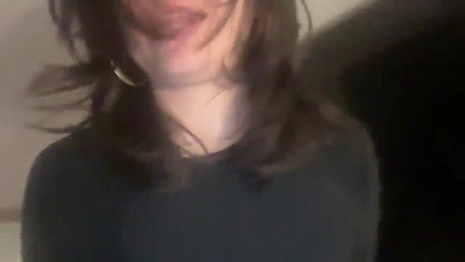 Gallery image thumbnail from imava's myfreecams stream on, 06/13/2024, 02:42 image 3 of 20