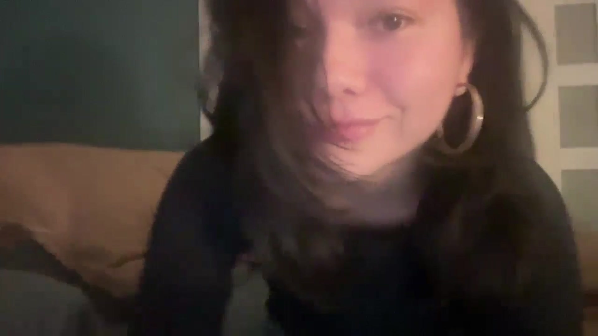 Gallery image thumbnail from imava's myfreecams stream on, 06/13/2024, 09:09 image 3 of 20