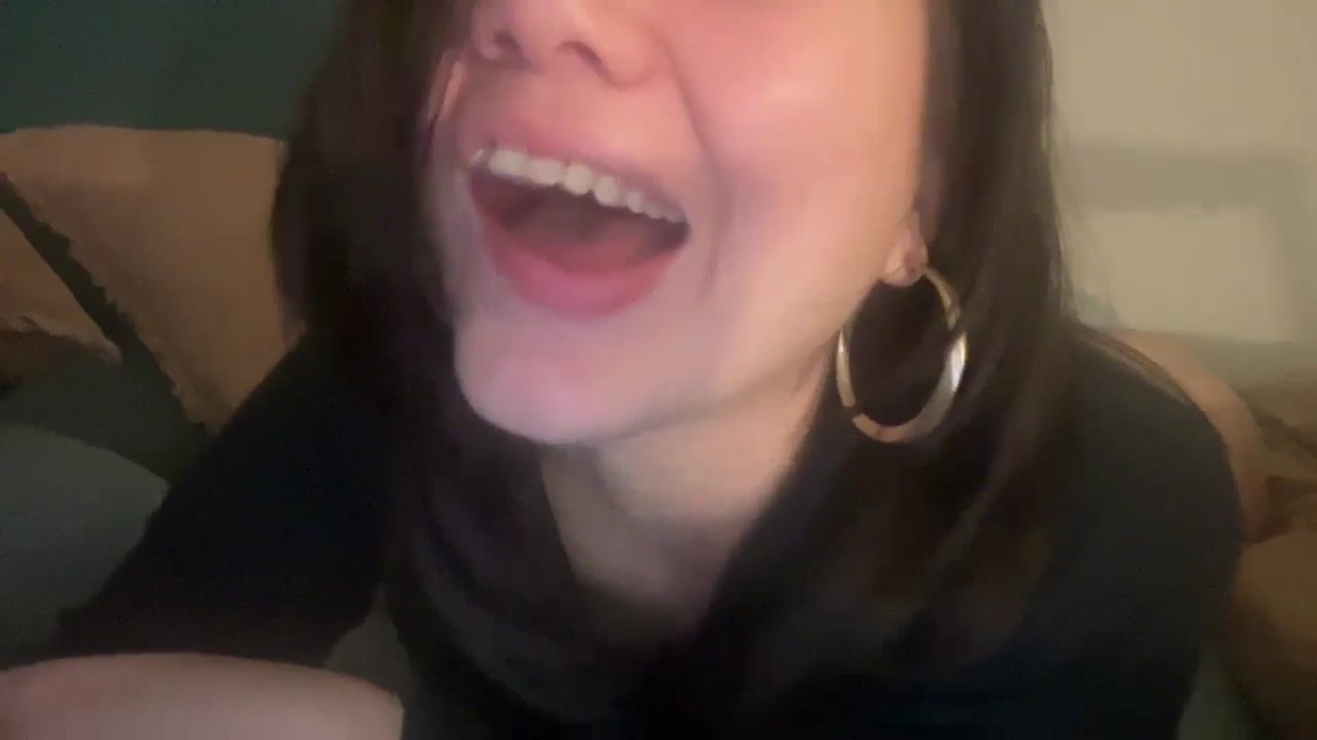 Gallery image thumbnail from imava's myfreecams stream on, 06/13/2024, 09:09 image 12 of 20