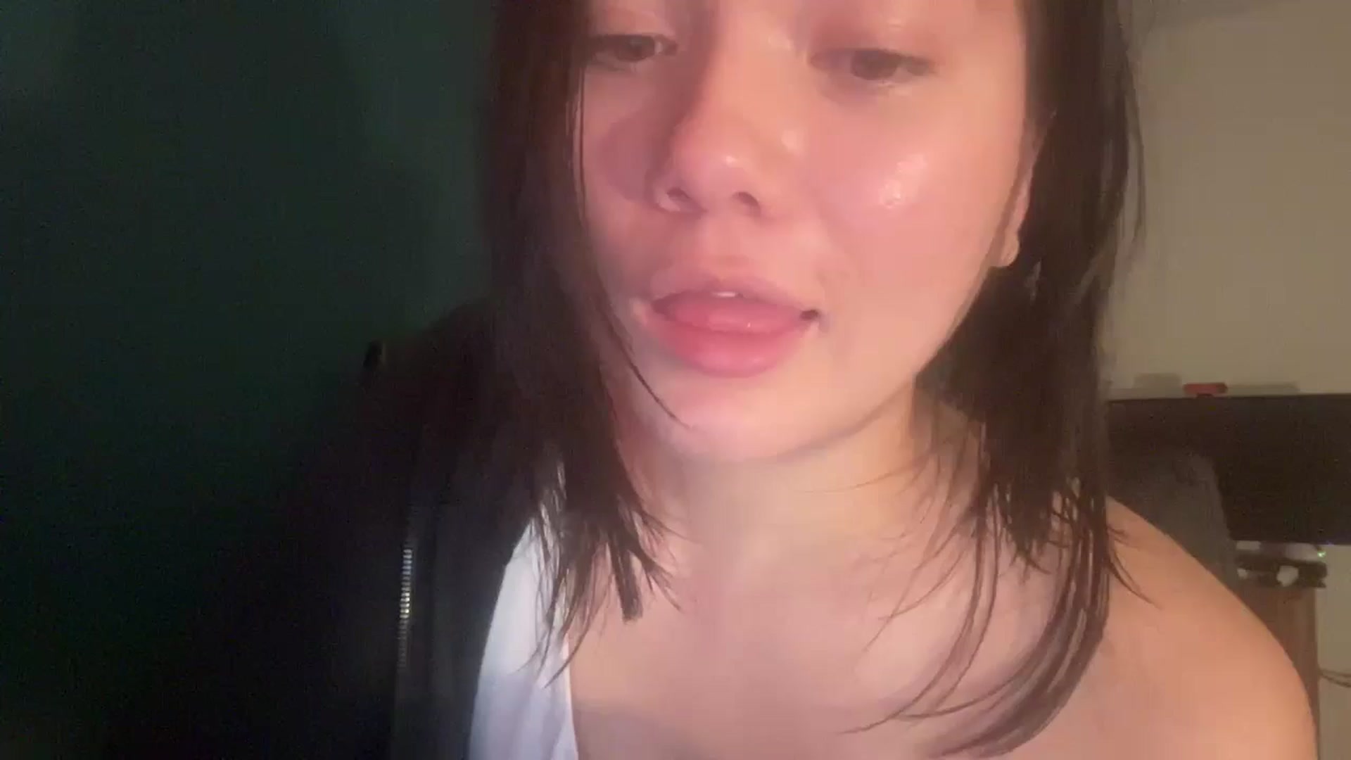 Gallery image thumbnail from imava's myfreecams stream on, 06/17/2024, 09:01 image 19 of 20