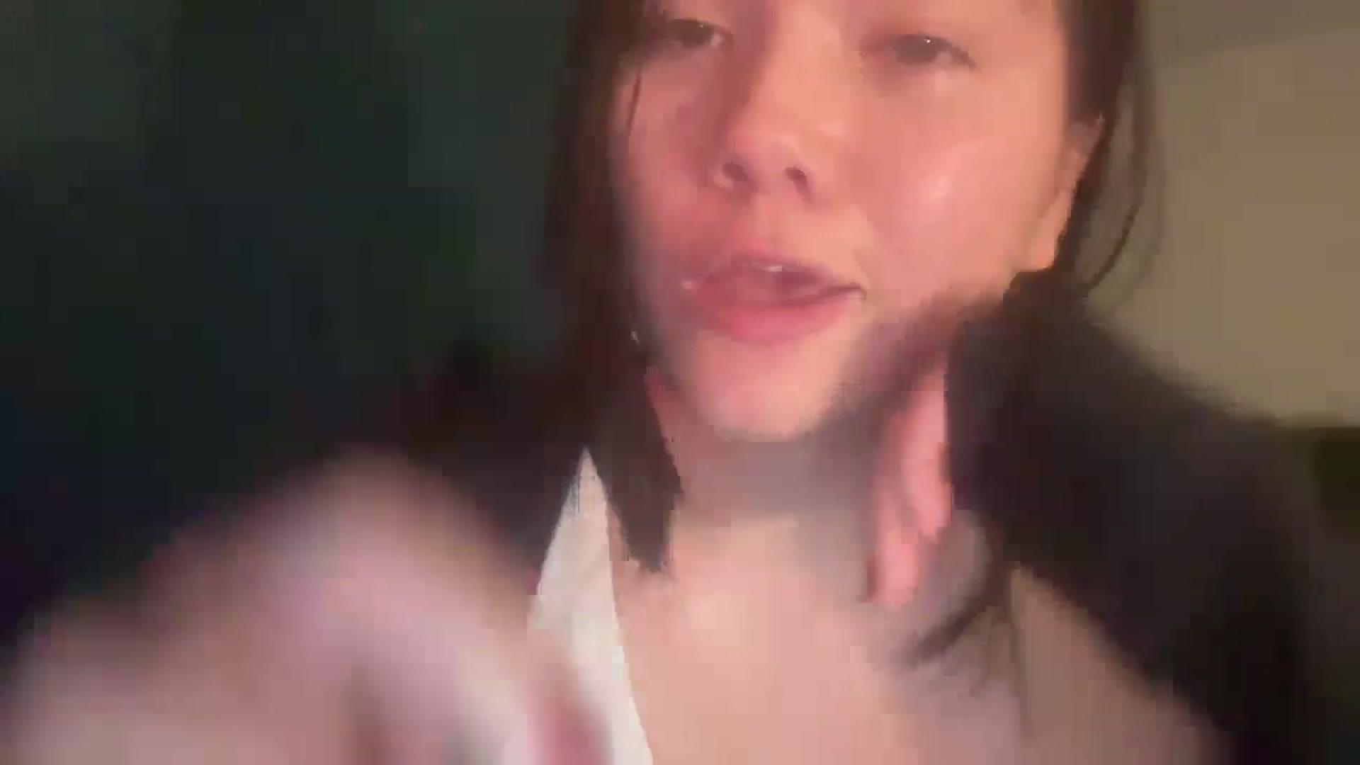 Gallery image thumbnail from imava's myfreecams stream on, 06/17/2024, 09:01 image 10 of 20