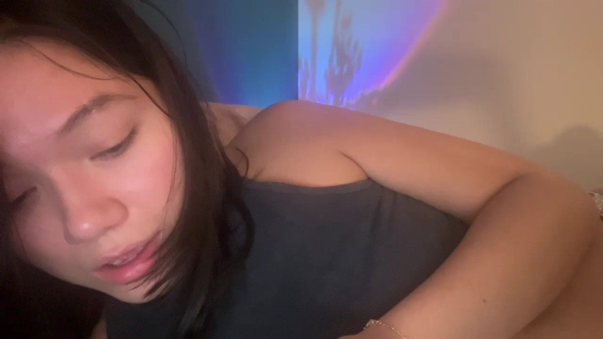 Gallery image thumbnail from imava's myfreecams stream on, 06/20/2024, 07:36 image 14 of 20