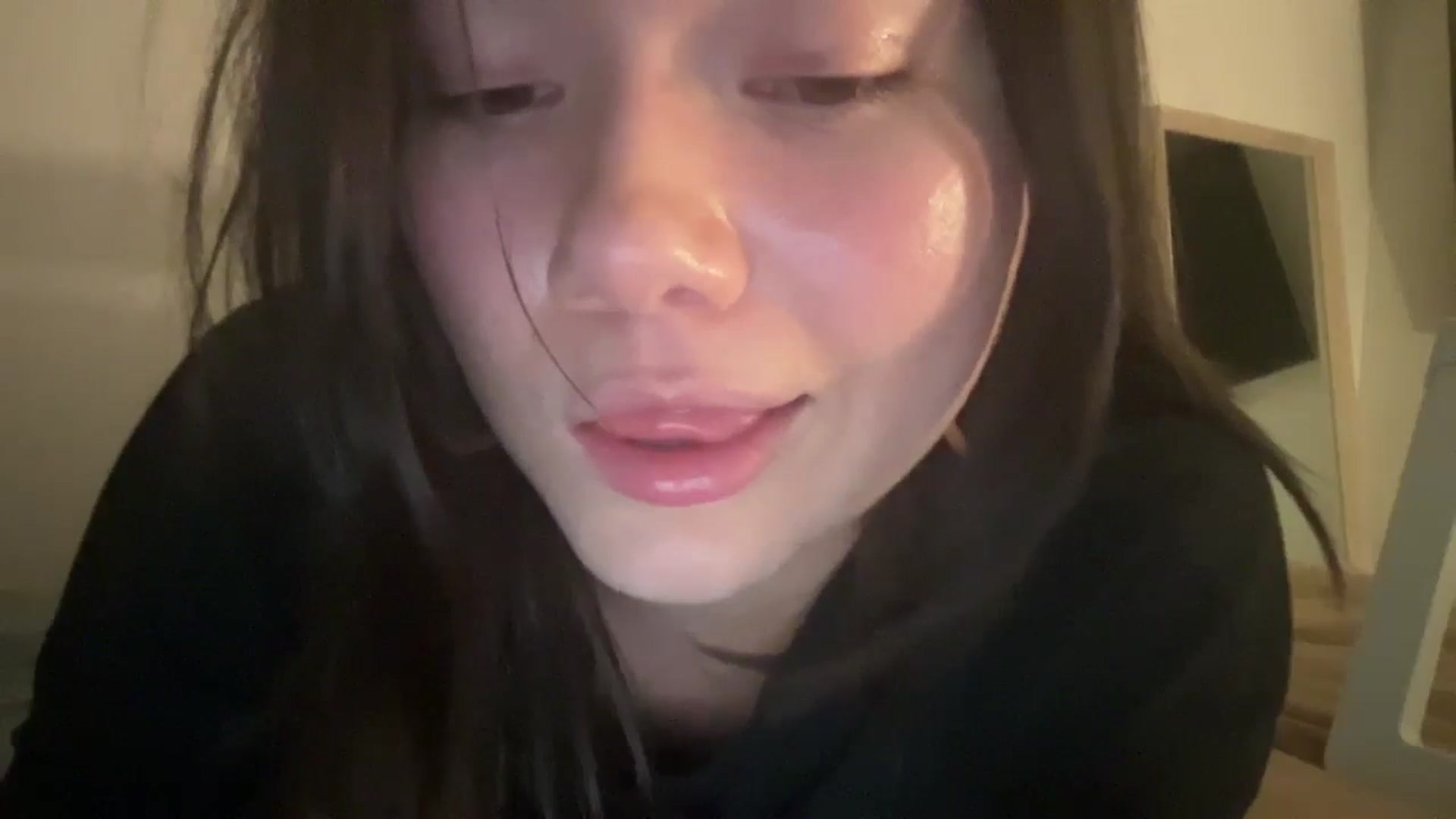 Gallery image thumbnail from imava's myfreecams stream on, 06/23/2024, 07:21 image 20 of 20