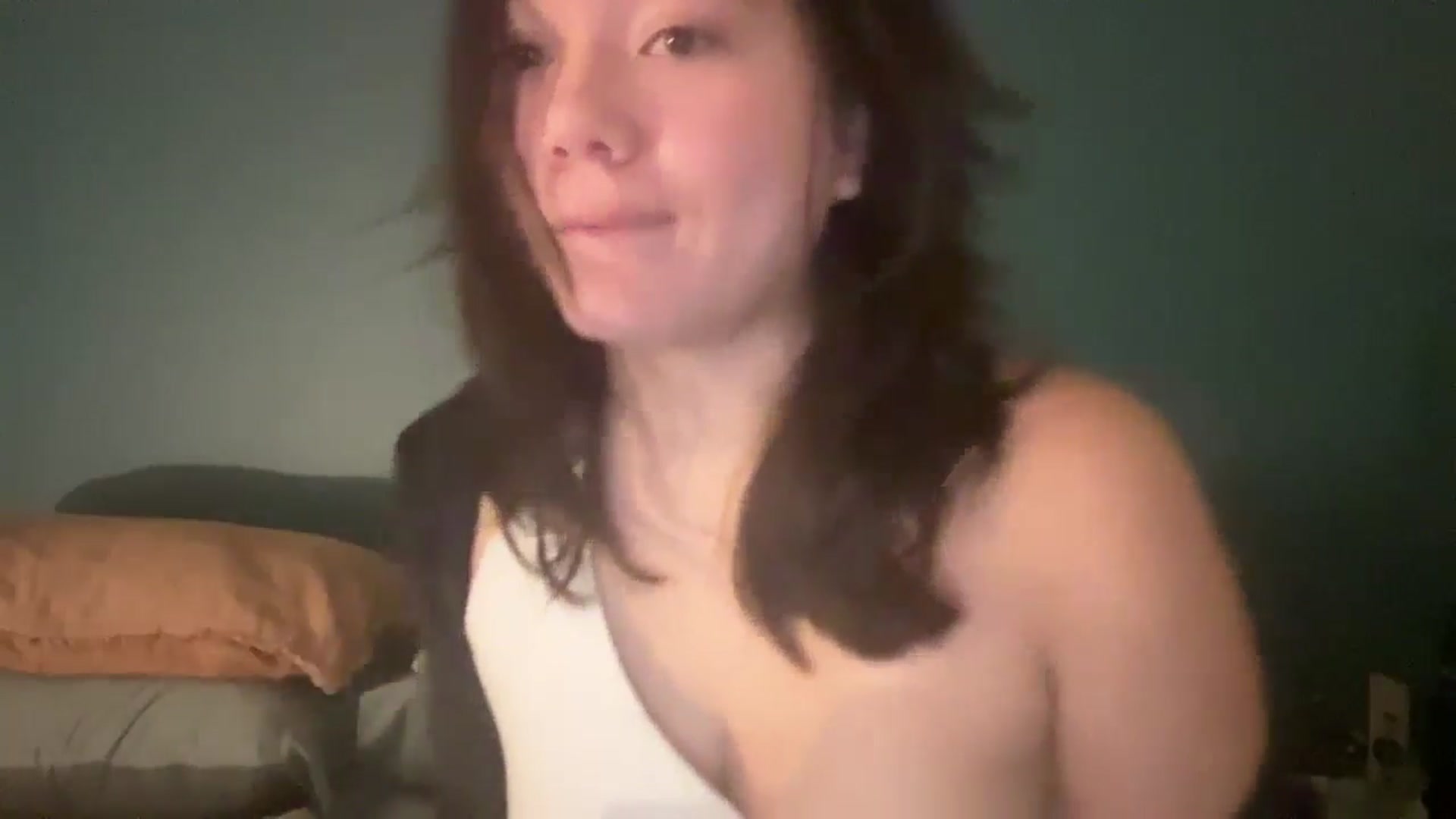 Gallery image thumbnail from imava's myfreecams stream on, 06/25/2024, 09:12 image 14 of 20