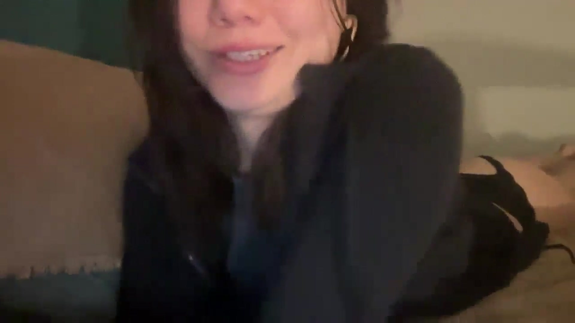 Gallery image thumbnail from imava's myfreecams stream on, 06/27/2024, 24:40 image 10 of 20