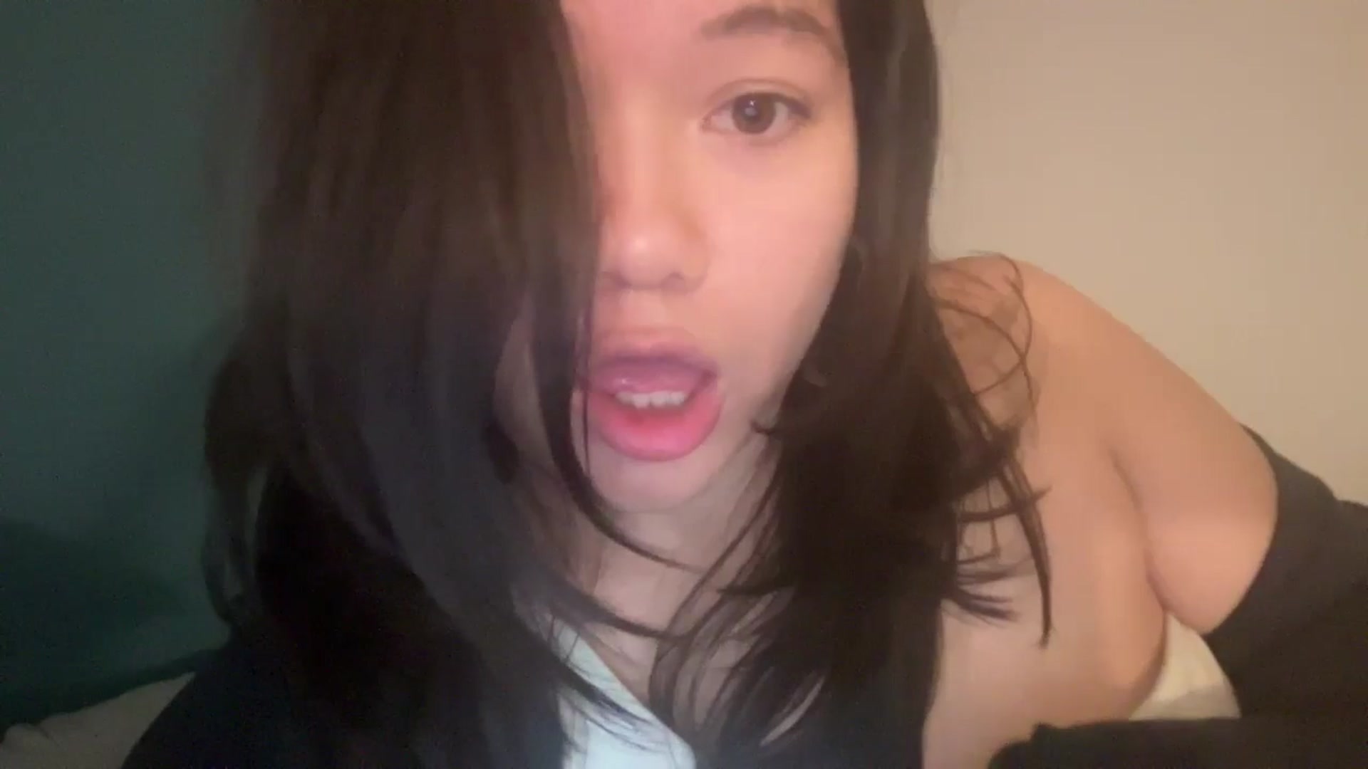 Gallery image thumbnail from imava's myfreecams stream on, 07/03/2024, 04:24 image 10 of 20