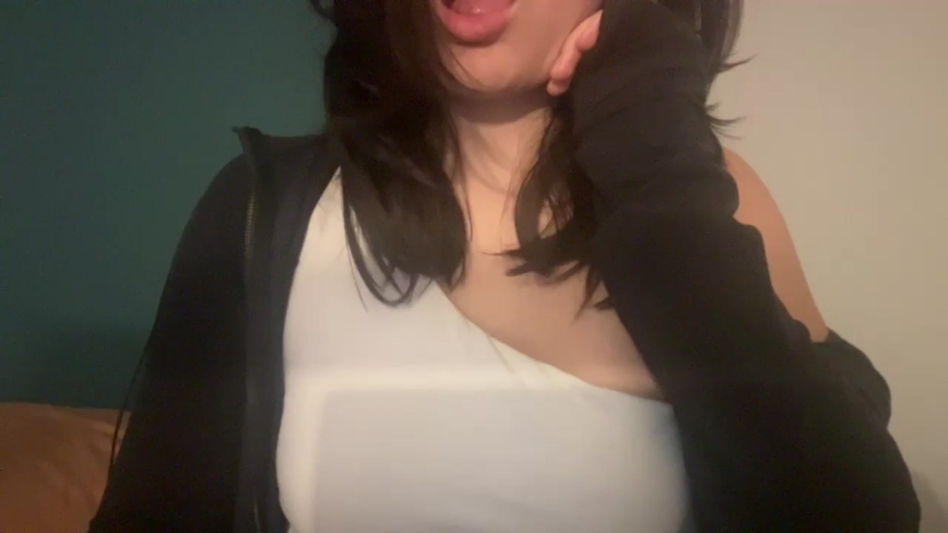 Gallery image thumbnail from imava's myfreecams stream on, 07/03/2024, 04:24 image 15 of 20
