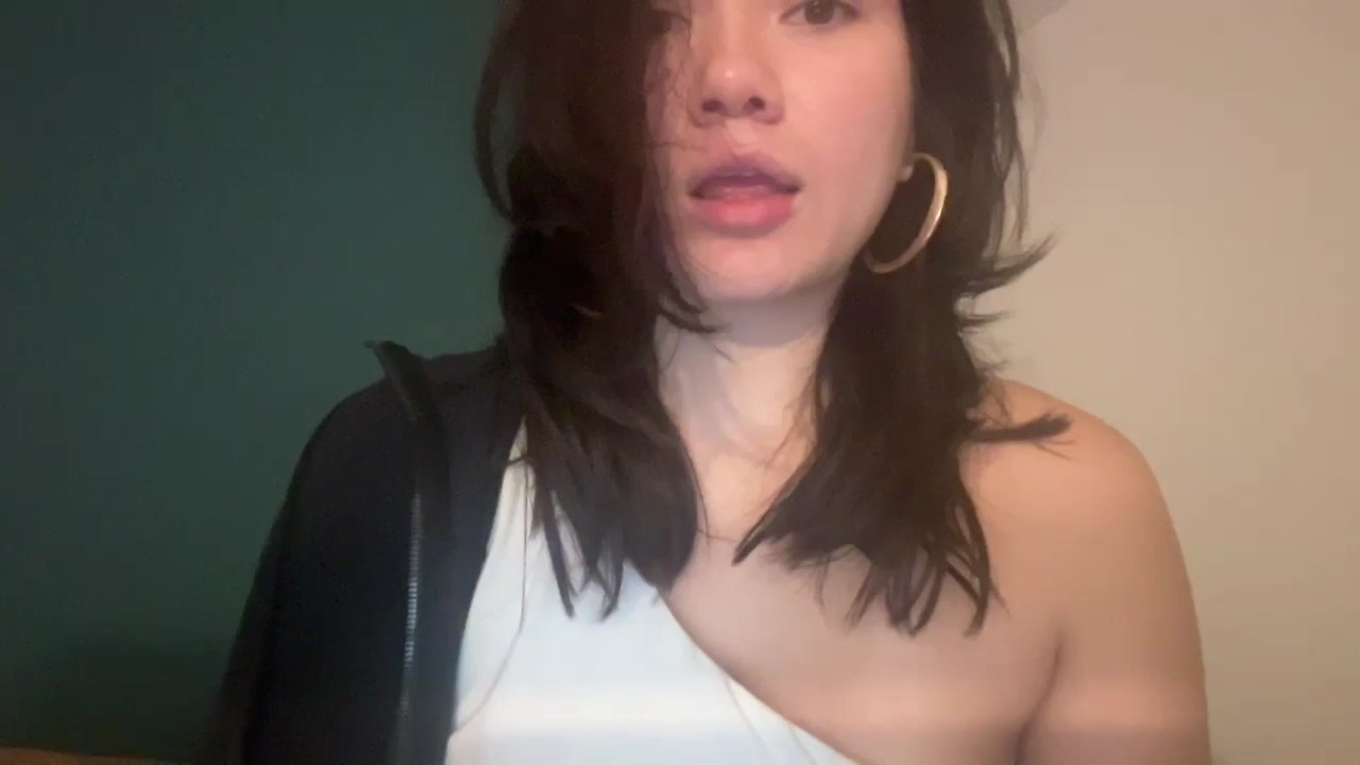 Gallery image thumbnail from imava's myfreecams stream on, 07/03/2024, 04:24 image 13 of 20