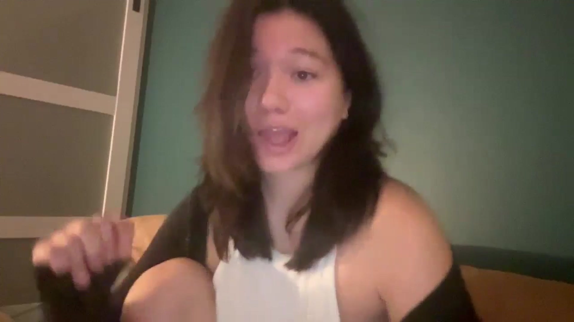 Gallery image thumbnail from imava's myfreecams stream on, 07/05/2024, 21:28 image 10 of 20