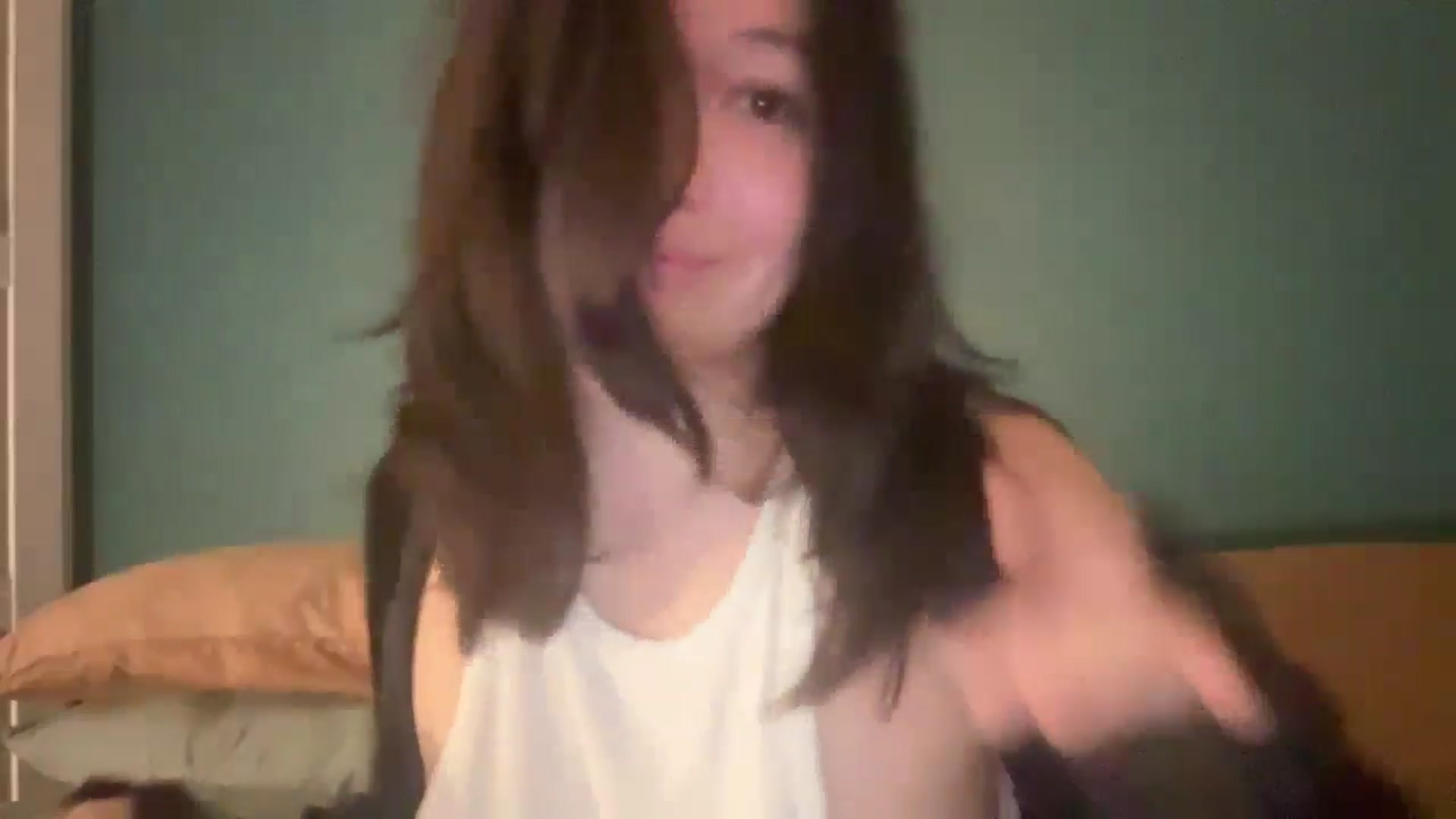 Gallery image thumbnail from imava's myfreecams stream on, 07/05/2024, 23:11 image 2 of 20