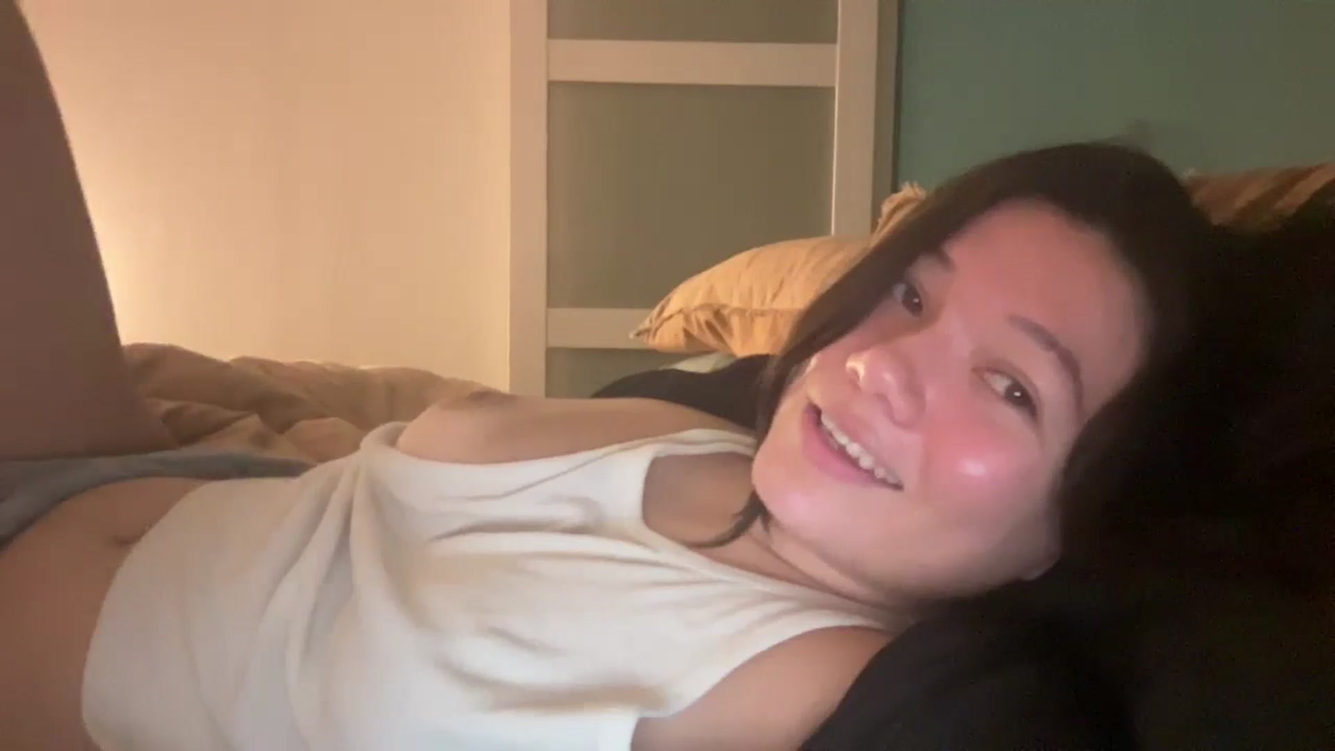 Gallery image thumbnail from imava's myfreecams stream on, 07/05/2024, 23:11 image 19 of 20