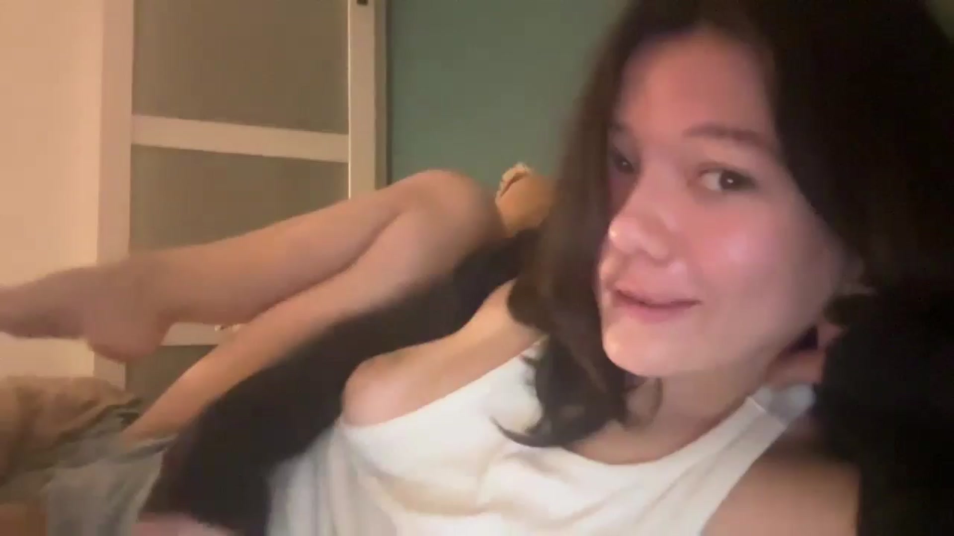 Gallery image thumbnail from imava's myfreecams stream on, 07/05/2024, 23:11 image 6 of 20