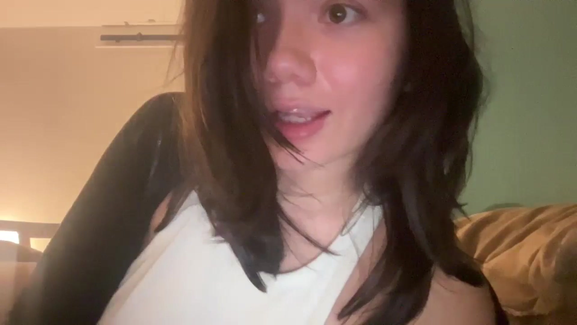 Gallery image thumbnail from imava's myfreecams stream on, 07/06/2024, 03:46 image 13 of 20