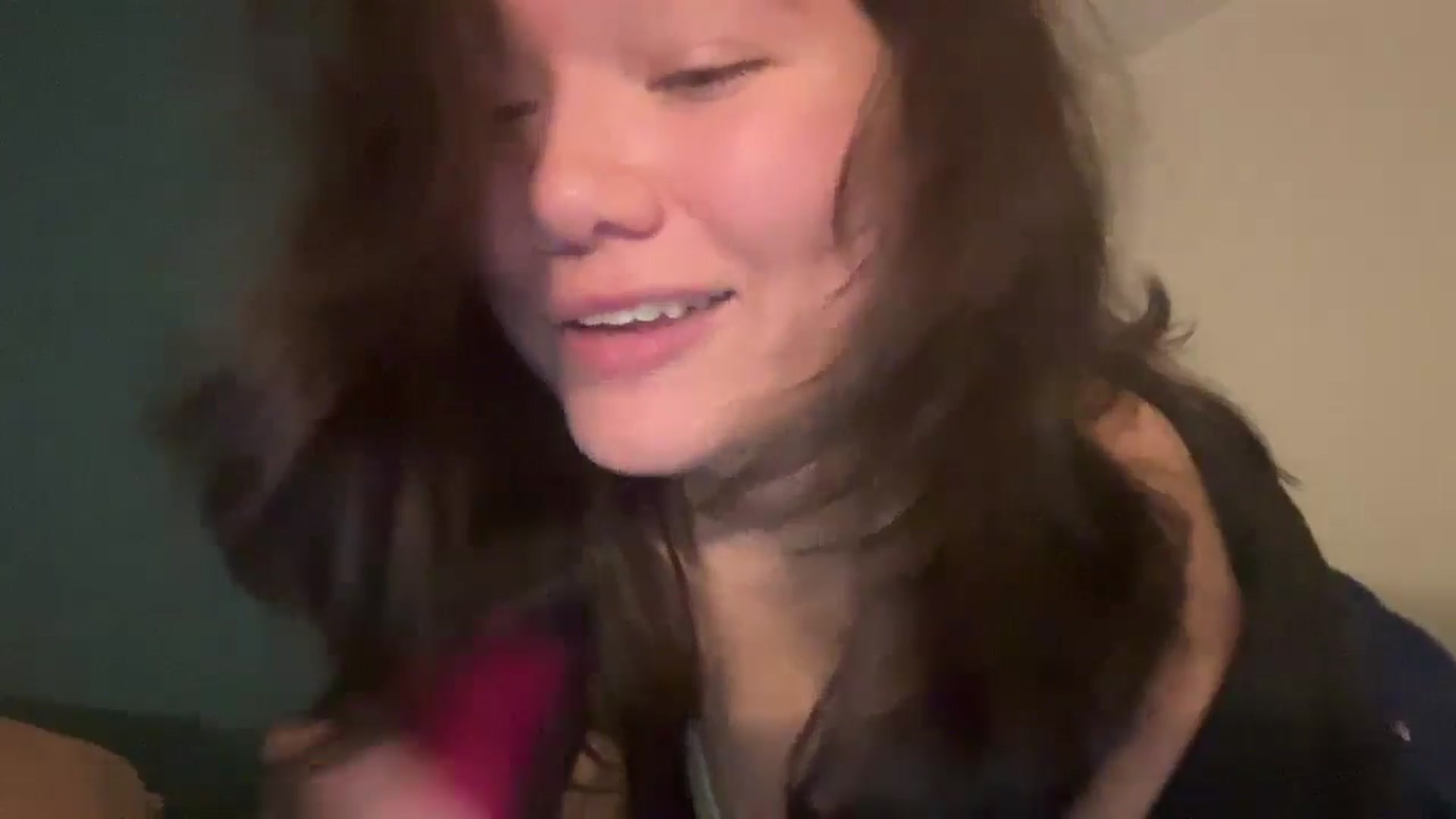 Gallery image thumbnail from imava's myfreecams stream on, 07/15/2024, 02:41 image 3 of 20