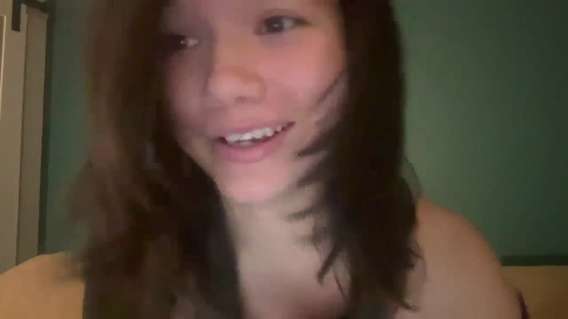 Gallery image thumbnail from imava's myfreecams stream on, 07/15/2024, 06:21 image 20 of 20