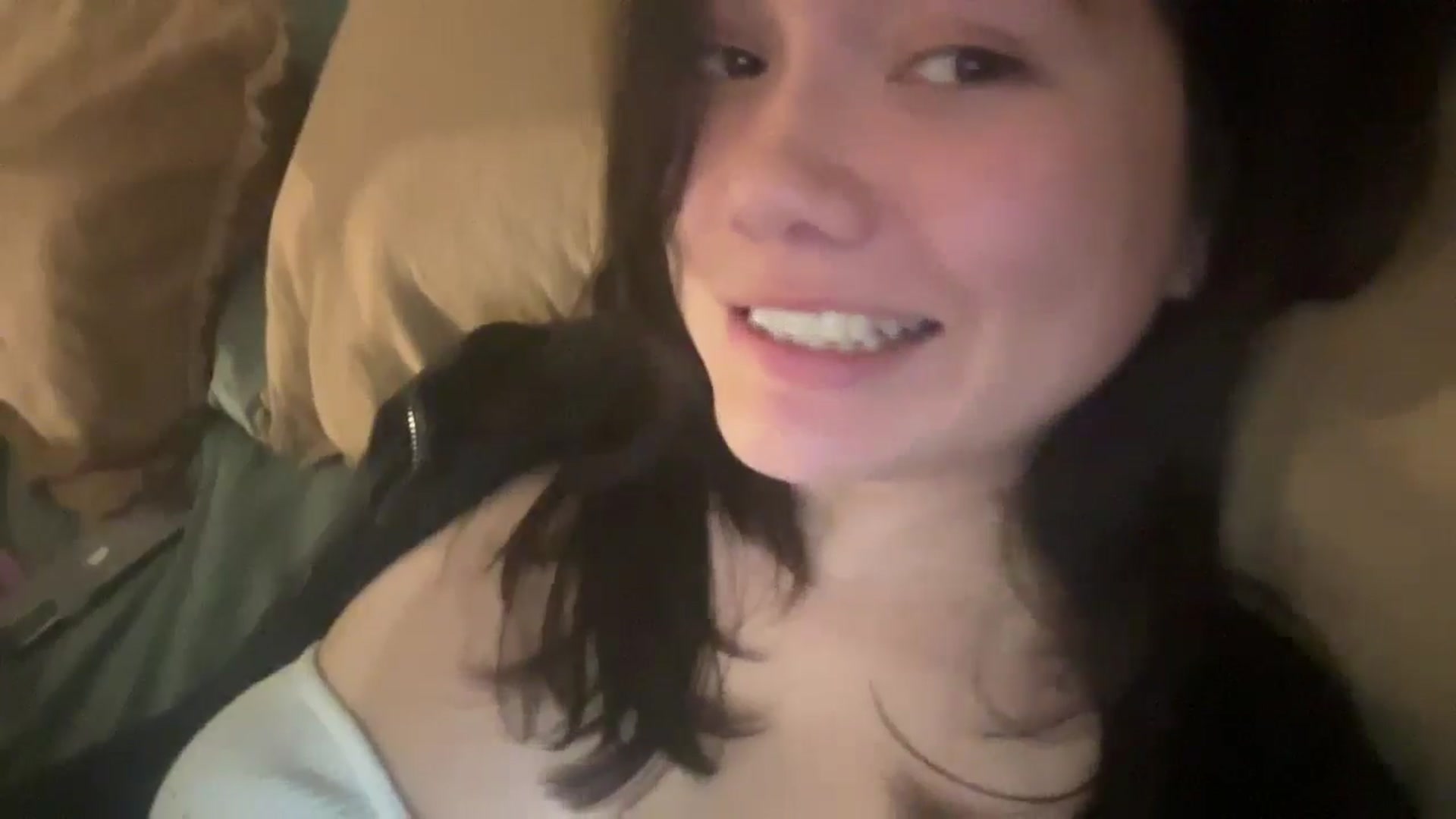 Gallery image thumbnail from imava's myfreecams stream on, 07/15/2024, 10:18 image 2 of 20