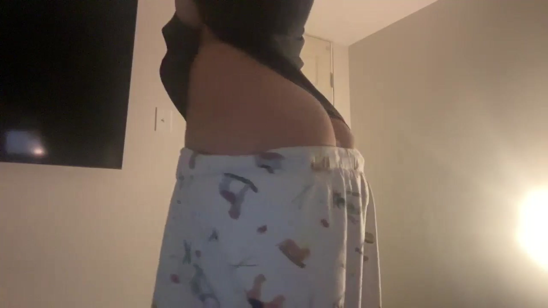 Gallery image thumbnail from imava's myfreecams stream on, 07/16/2024, 10:47 image 10 of 20