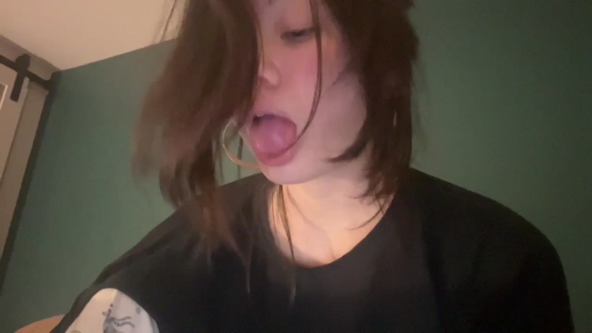 Gallery image thumbnail from imava's myfreecams stream on, 07/16/2024, 10:47 image 14 of 20