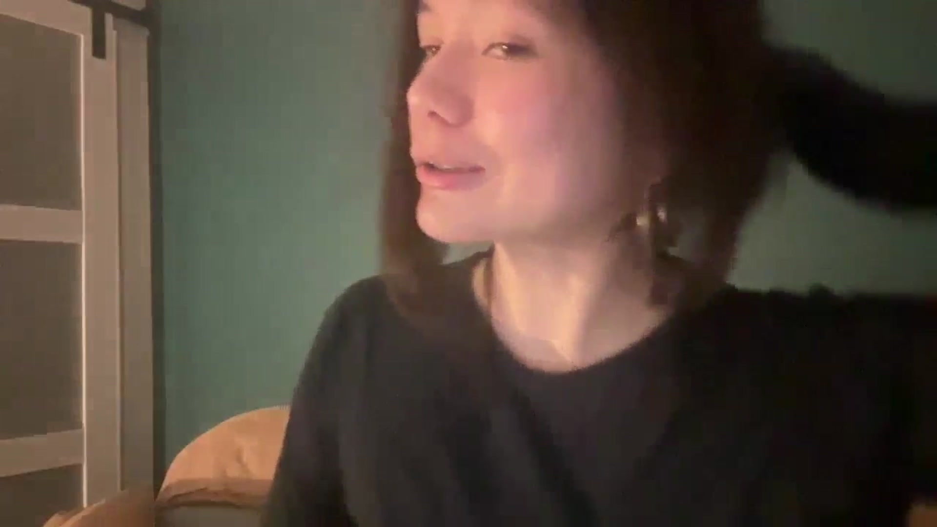 Gallery image thumbnail from imava's myfreecams stream on, 07/16/2024, 10:47 image 8 of 20