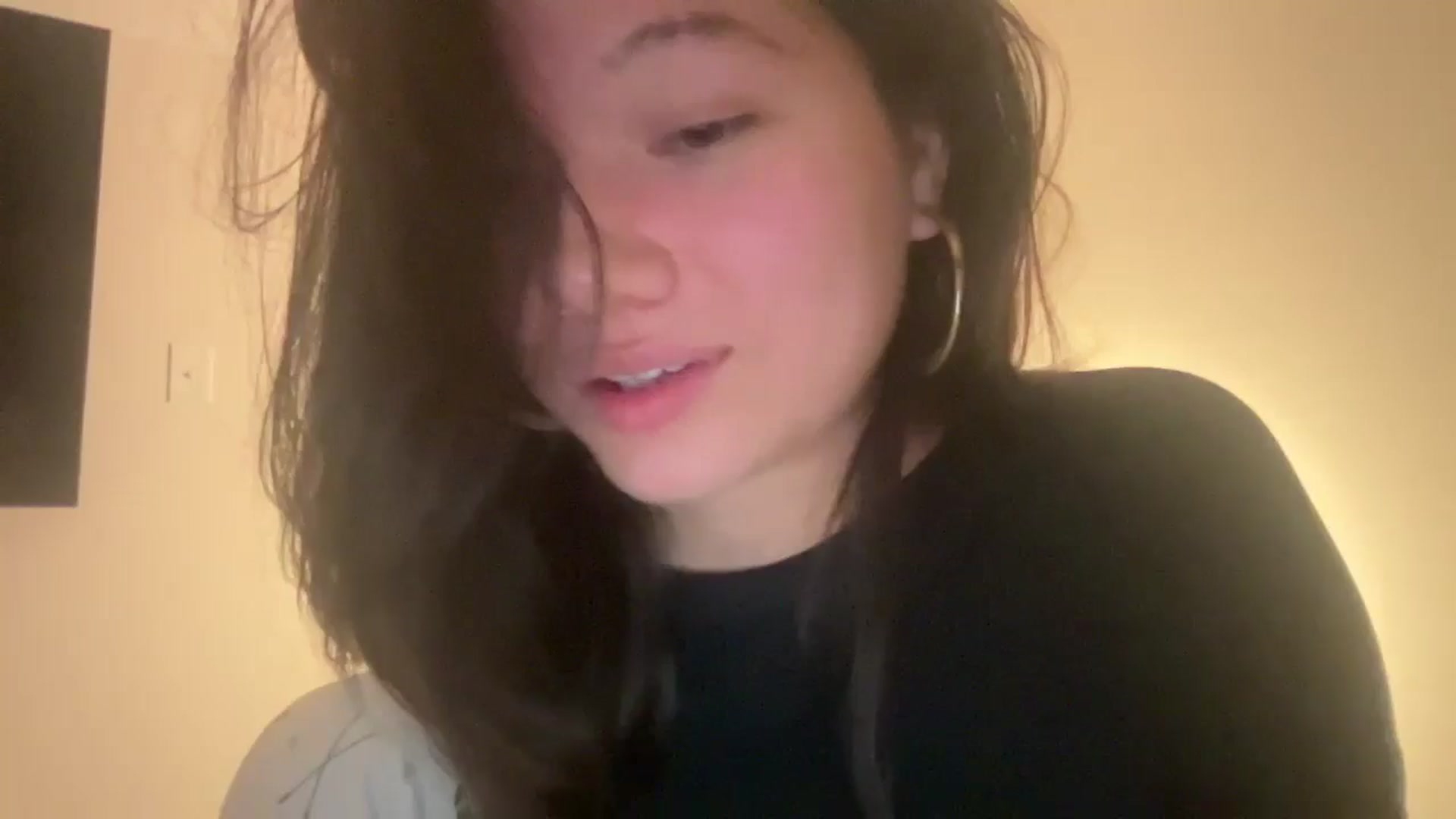 Gallery image thumbnail from imava's myfreecams stream on, 07/16/2024, 10:47 image 18 of 20