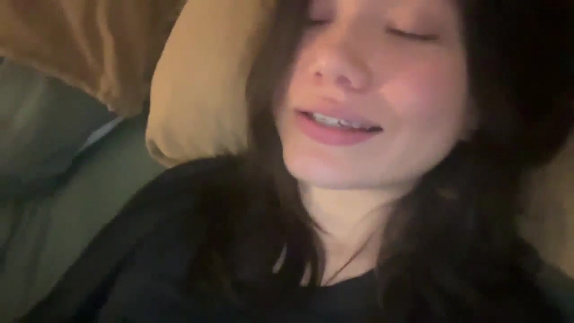 Gallery image thumbnail from imava's myfreecams stream on, 07/16/2024, 10:47 image 16 of 20