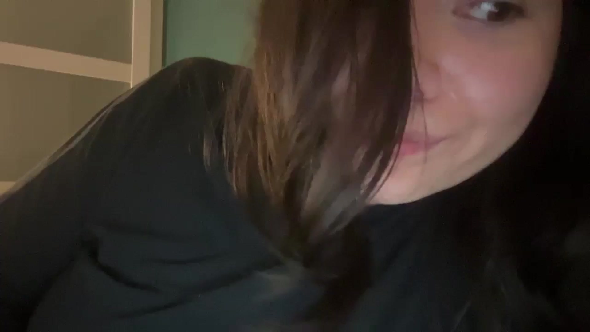Gallery image thumbnail from imava's myfreecams stream on, 07/31/2024, 07:38 image 11 of 20