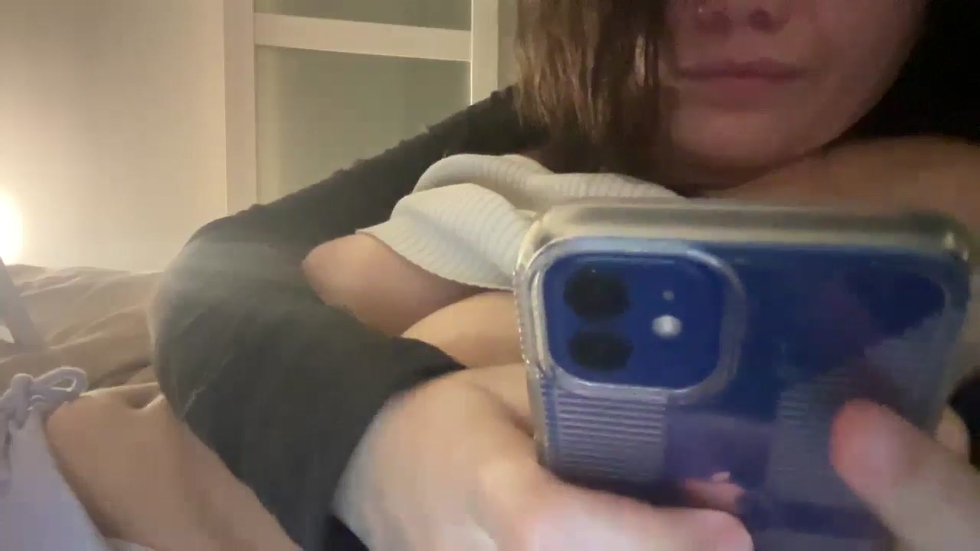 Gallery image thumbnail from imava's myfreecams stream on, 08/01/2024, 09:00 image 4 of 20