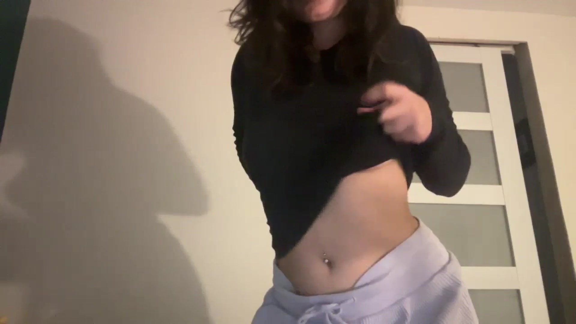 Gallery image thumbnail from imava's myfreecams stream on, 08/07/2024, 06:04 image 5 of 20