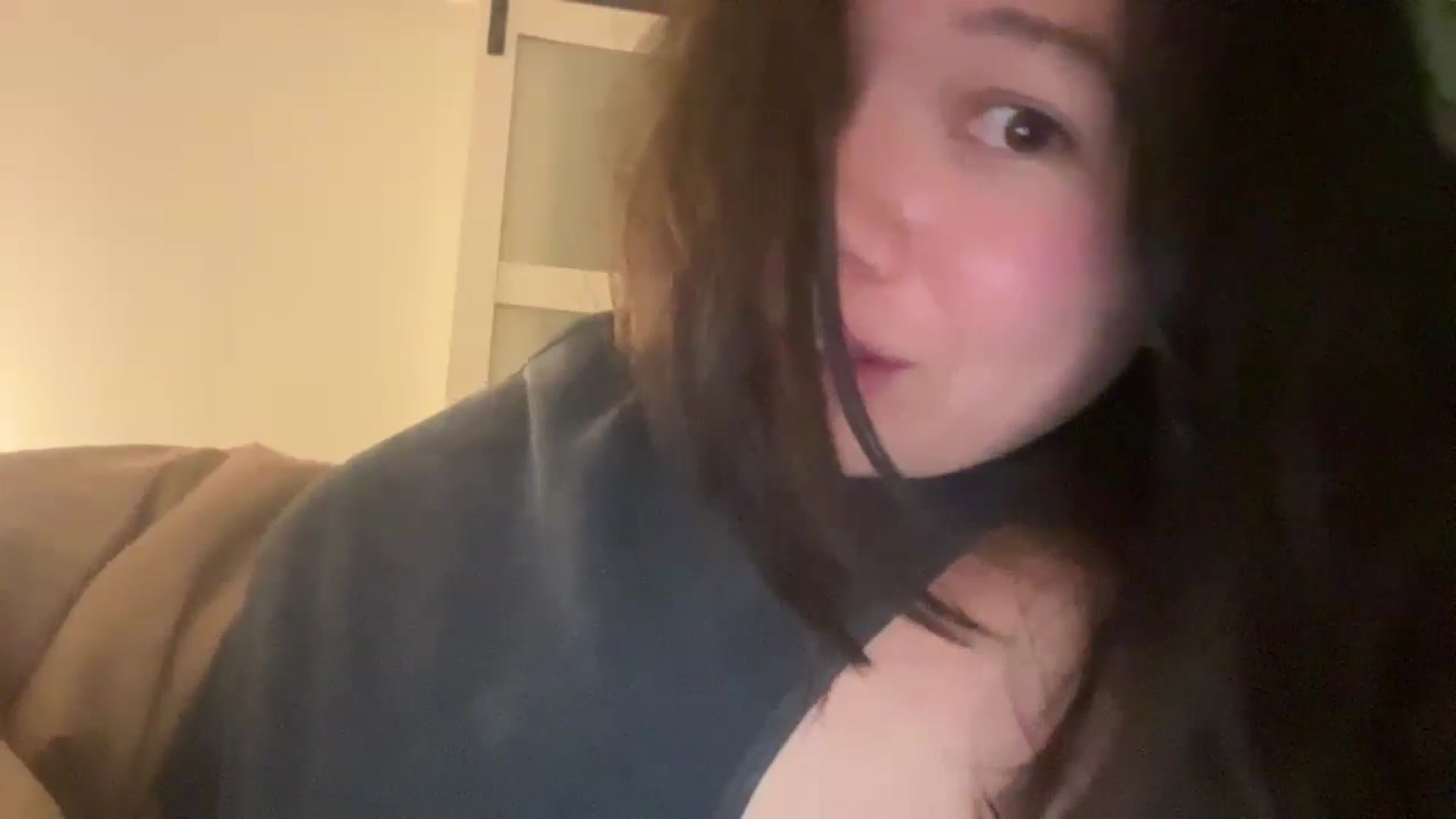Gallery image thumbnail from imava's myfreecams stream on, 08/10/2024, 13:03 image 9 of 20