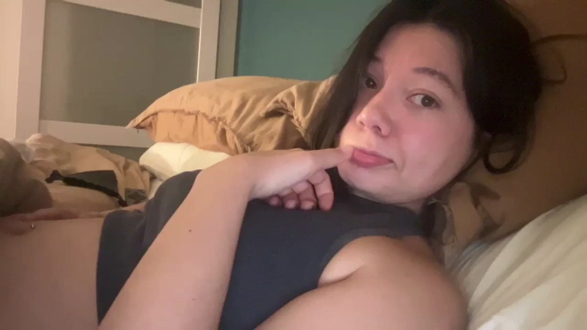 Gallery image thumbnail from imava's myfreecams stream on, 08/10/2024, 13:03 image 14 of 20