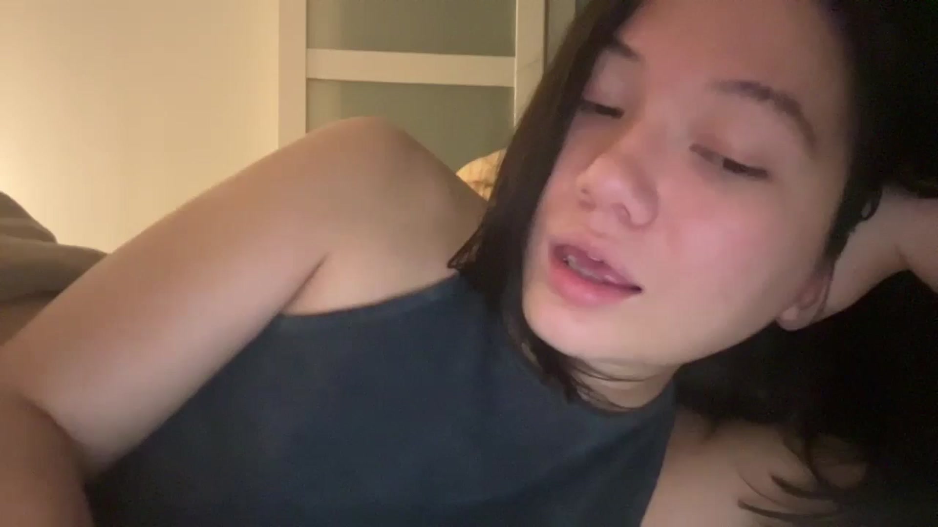 Gallery image thumbnail from imava's myfreecams stream on, 08/10/2024, 13:58 image 3 of 20