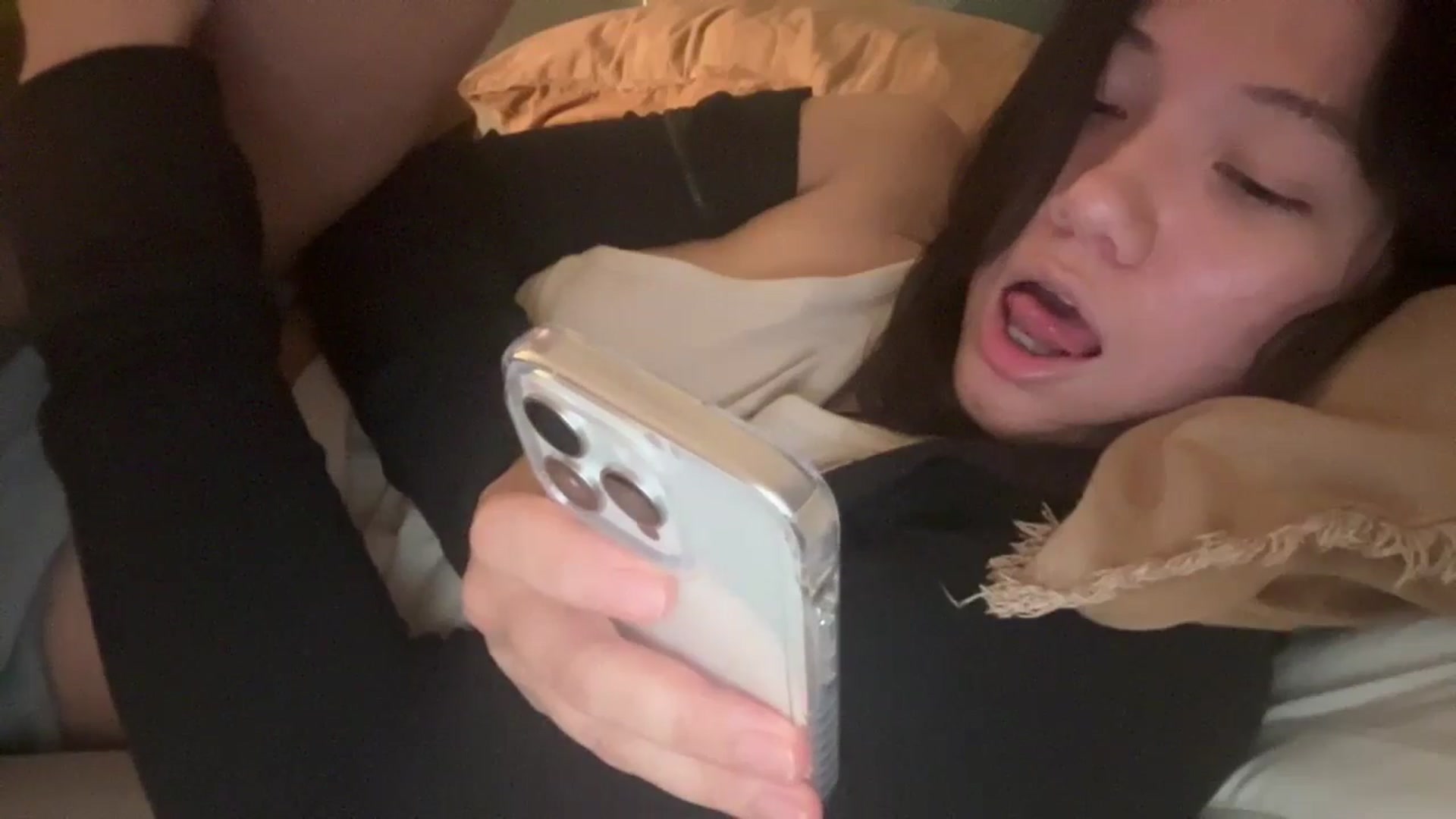 Gallery image thumbnail from imava's myfreecams stream on, 08/18/2024, 09:18 image 9 of 20