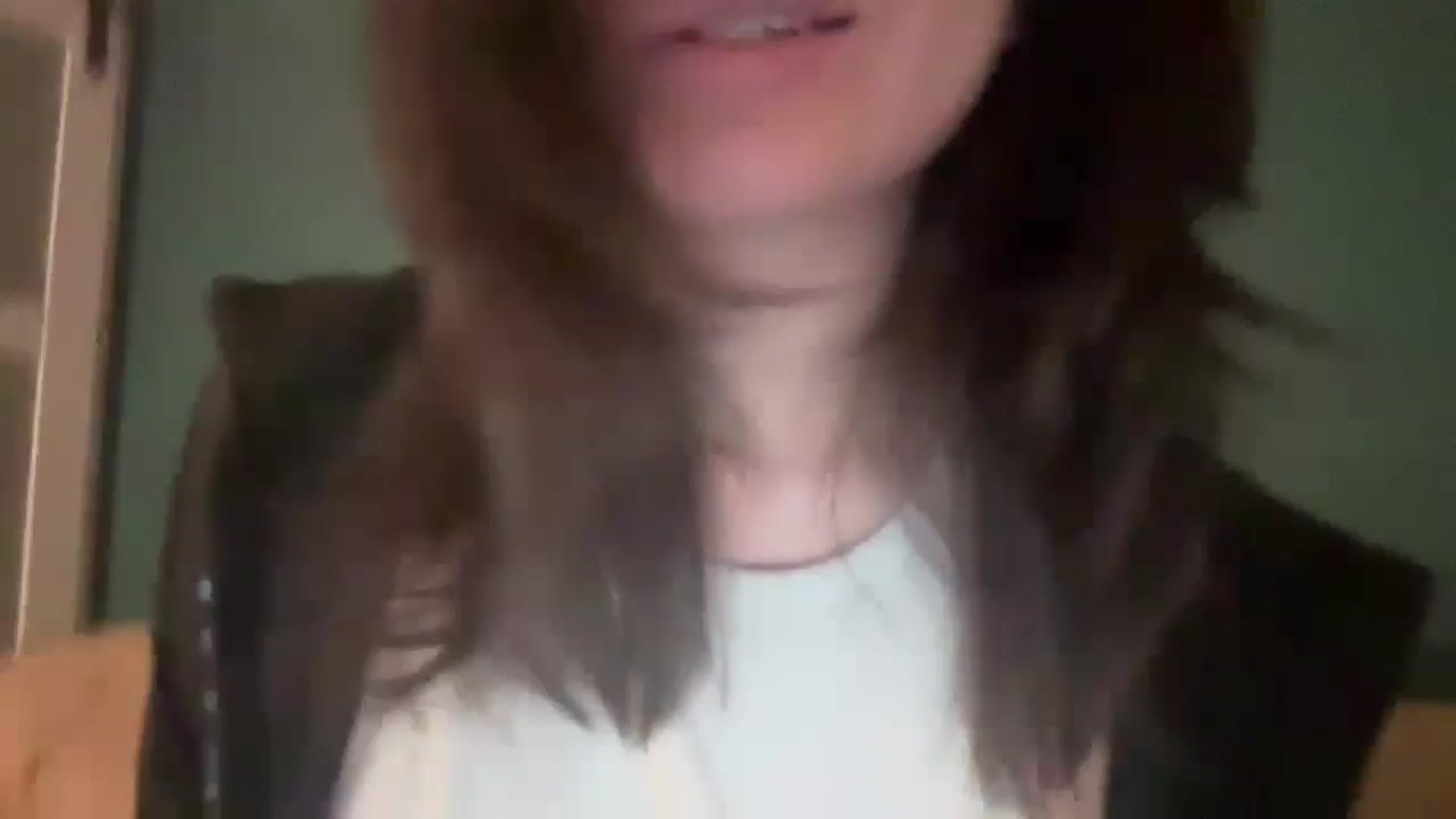 Gallery image thumbnail from imava's myfreecams stream on, 08/18/2024, 23:13 image 1 of 20