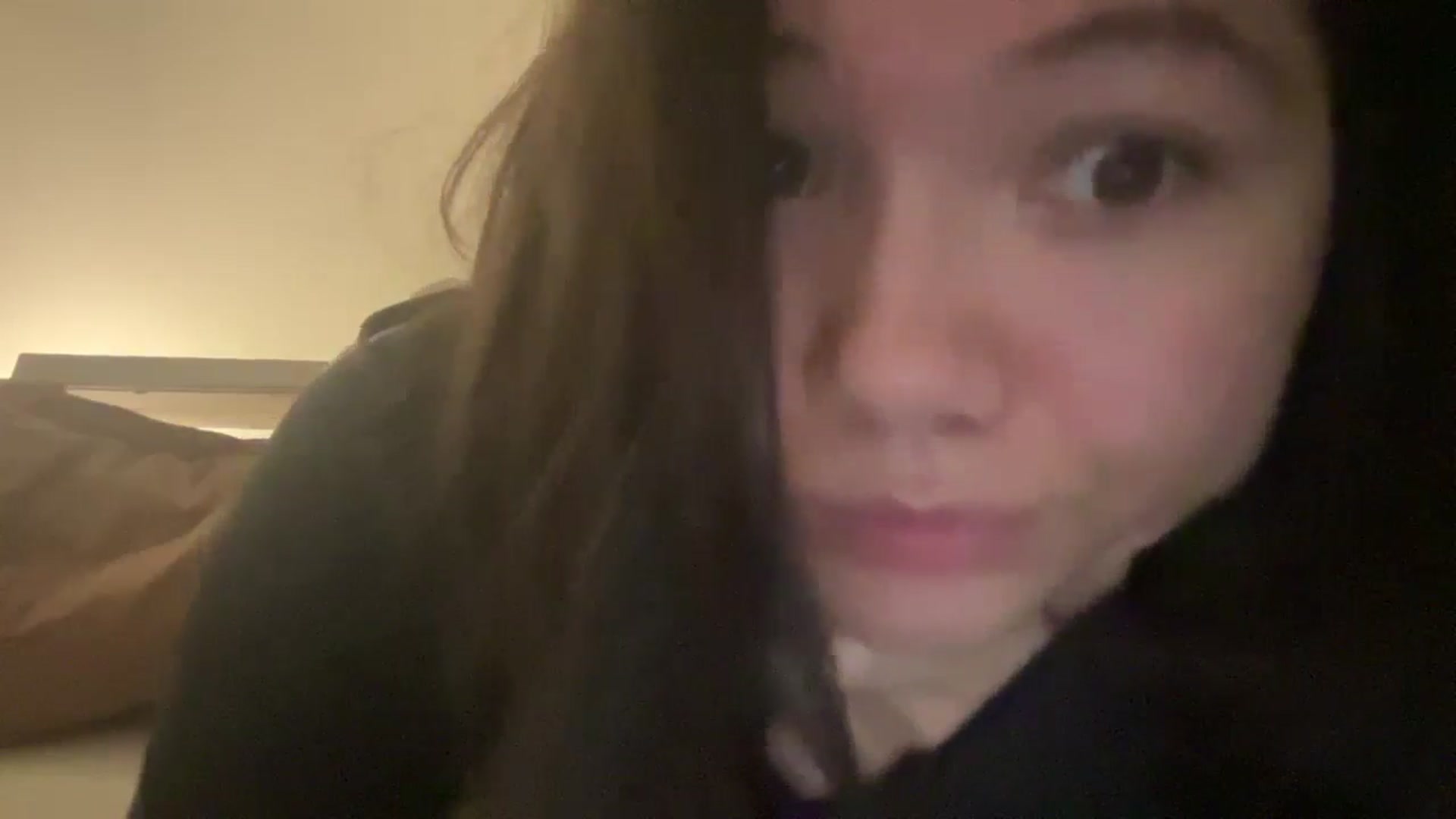 Gallery image thumbnail from imava's myfreecams stream on, 08/18/2024, 23:13 image 8 of 20