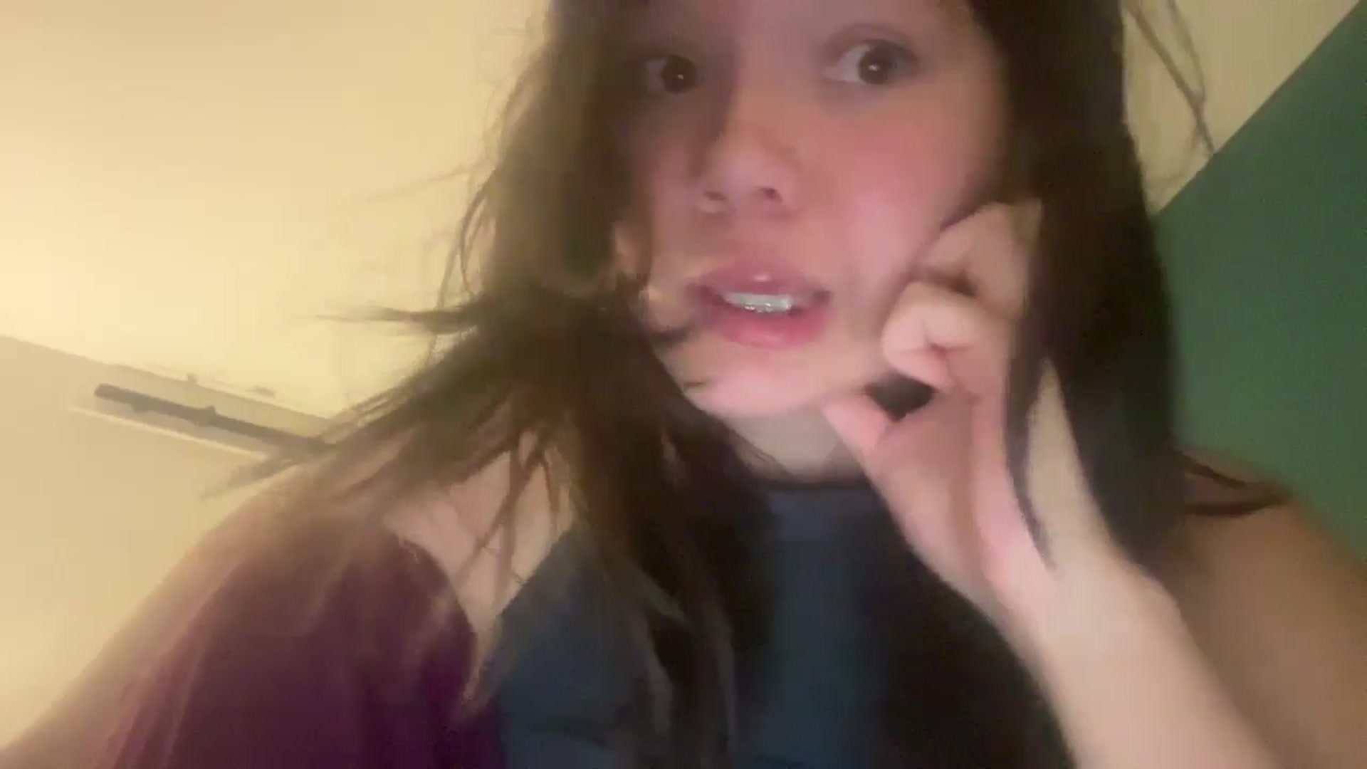 Gallery image thumbnail from imava's myfreecams stream on, 09/01/2024, 06:06 image 11 of 20