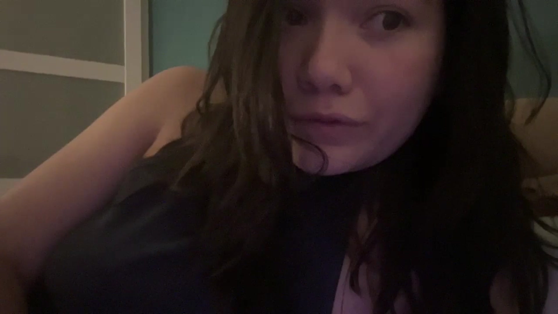 Gallery image thumbnail from imava's myfreecams stream on, 09/05/2024, 01:38 image 20 of 20