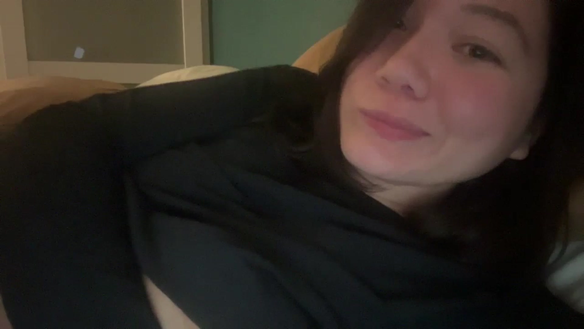 Gallery image thumbnail from imava's myfreecams stream on, 09/06/2024, 10:33 image 15 of 20